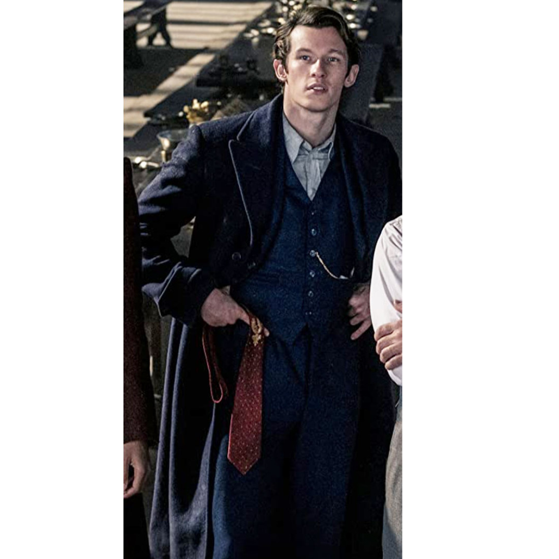 Fantastic Beasts The Secrets of Dumbledore Theseus Scamander Coat